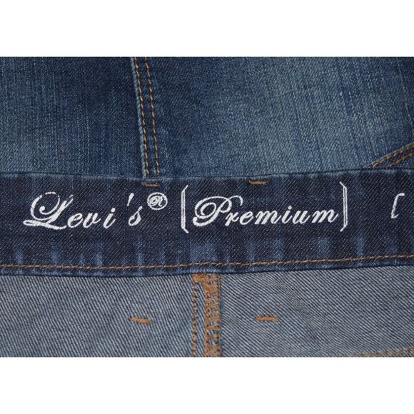 Levi’s Premium Denim Mini Skirt size Large - Picture 8 of 11